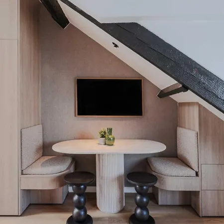 Apartment Elegance & Charm In This Cocoon With Ac - Louvre Paris